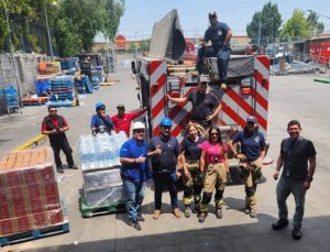 Walmart Chile entrega 3 mil productos a Bomberos y habilita centros de acopio para damnificados de Valparaíso
